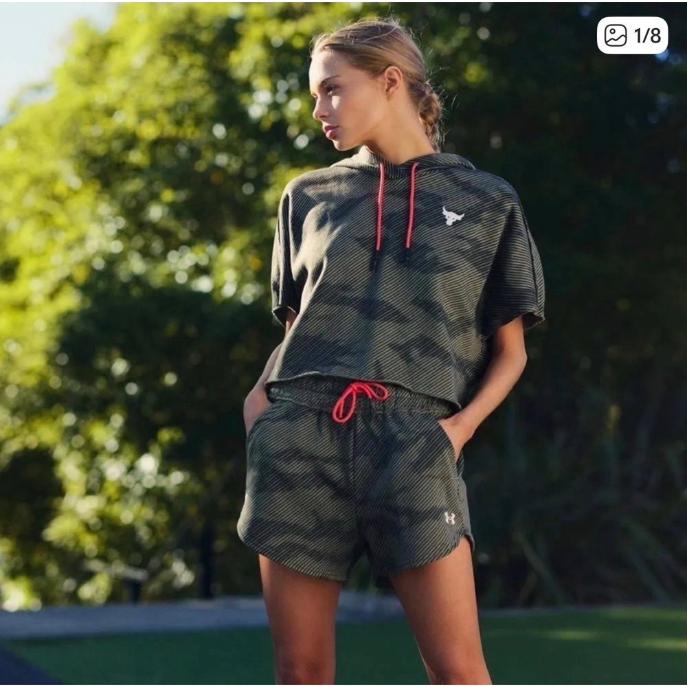 Under Armour Project‎ Rock Short Sleeve Print Hoodie, Women's, S Baroque Green